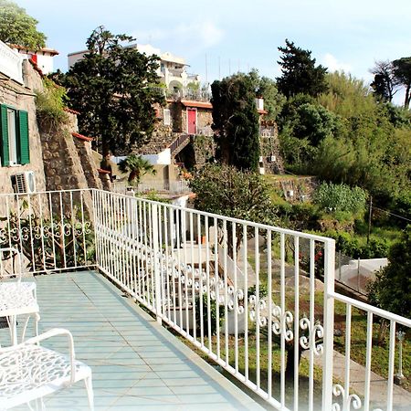 Ischia Dream Visions Apartment Bagian luar foto