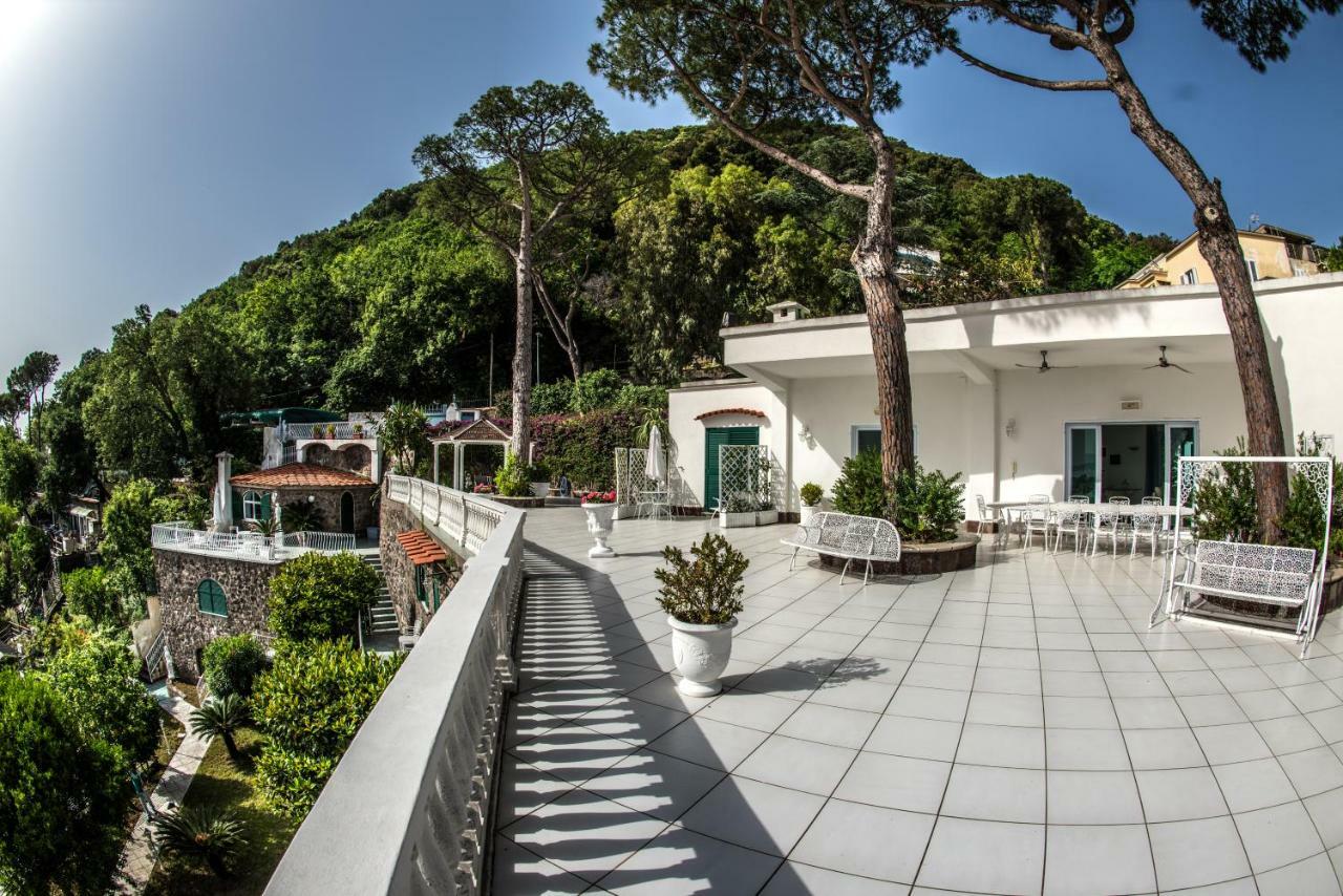 Ischia Dream Visions Apartment Bagian luar foto