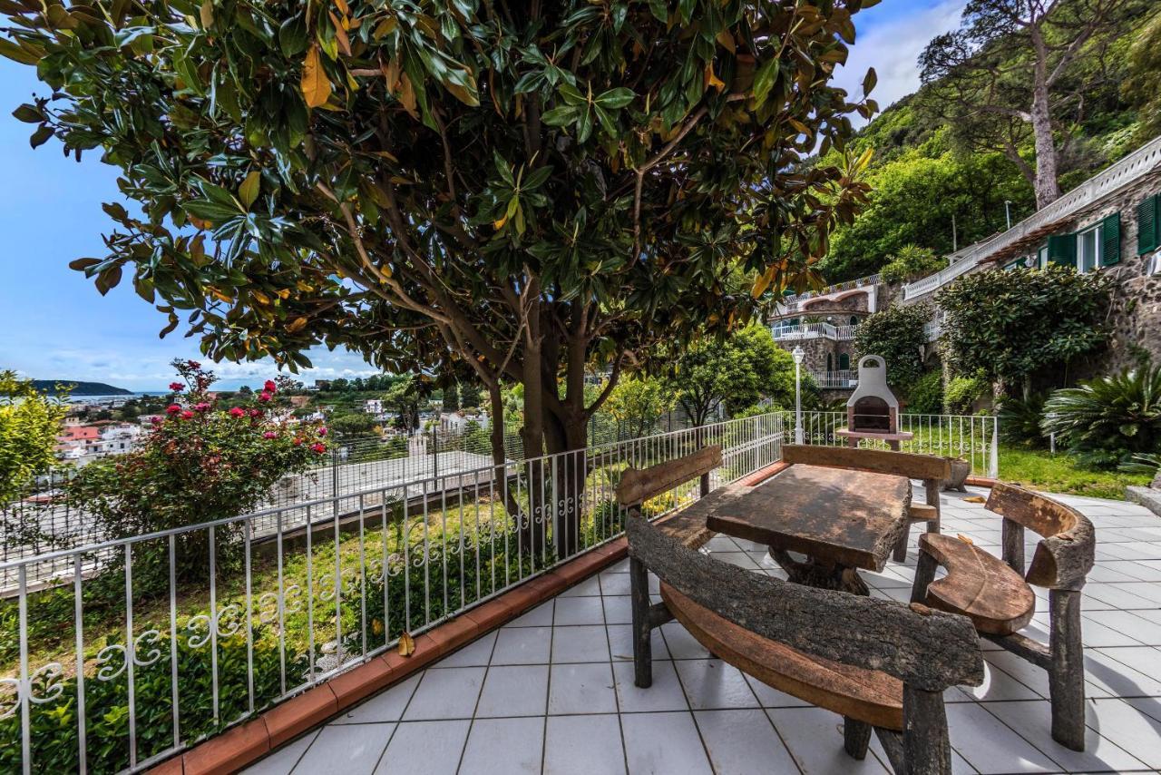 Ischia Dream Visions Apartment Bagian luar foto